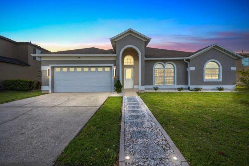 Vacation Sunset Home with Private Pool and Grill 5390