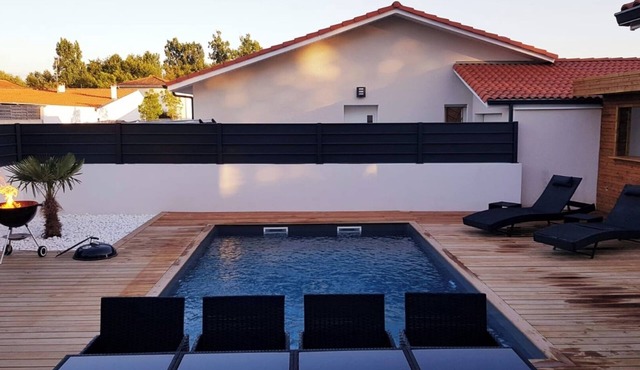 Vacation villa 12 minutes from the beach