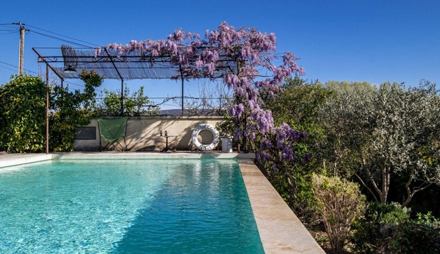 Vacation villa with infinity pool - 913 GAR