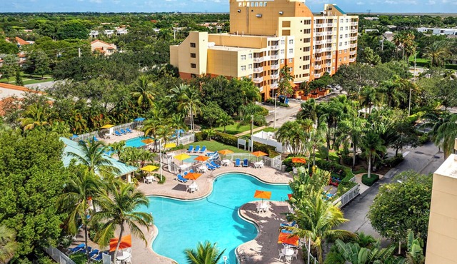 Vacation Village at Bonaventure Studio Unit Friday Check-In