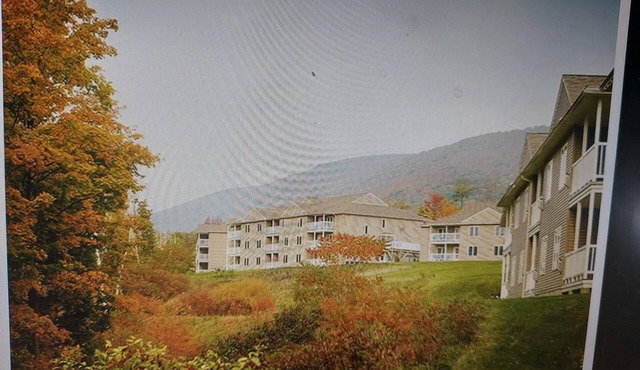 VACATION VILLAGE IN THE BERKSHIRES MA-2 BDRM CONDO