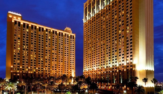Vacation, Work, or Conference on the Boulevard