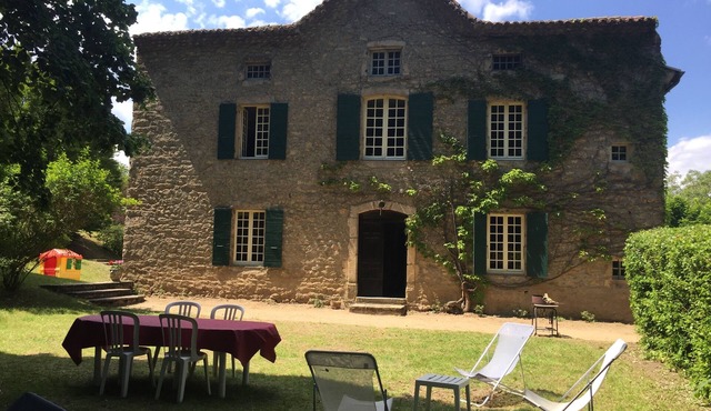 Vacations in Ardèche: family house 20p.