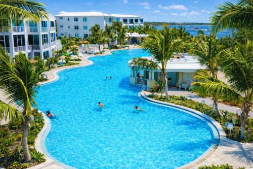 Vacay Vibes-Luxury Home in Oceanfront Resort with Pools, Pickleball & Marina