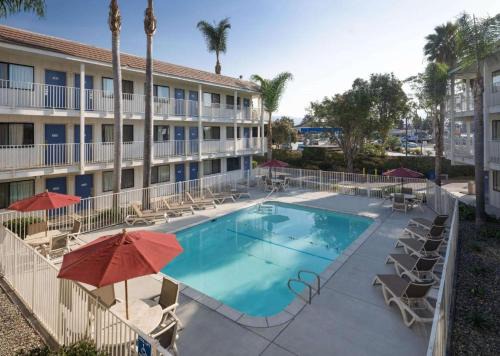 Vagabond Inn Carpinteria North - Santa Barbara