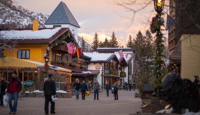 Vail Village 5 Bedroom With Private Hot Tub - Plaza Lodge