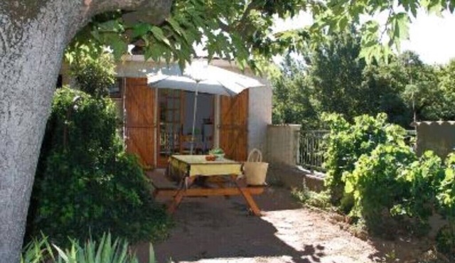 Val'ombreuse : Maison Avec Jardin en Bord de Rivière