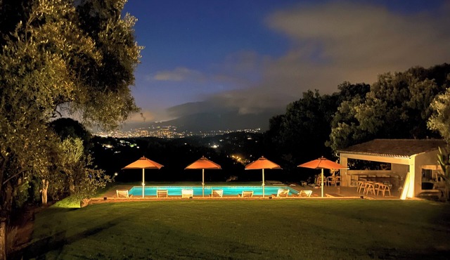 Valbonne Villa with fantastic view and large swimming pool