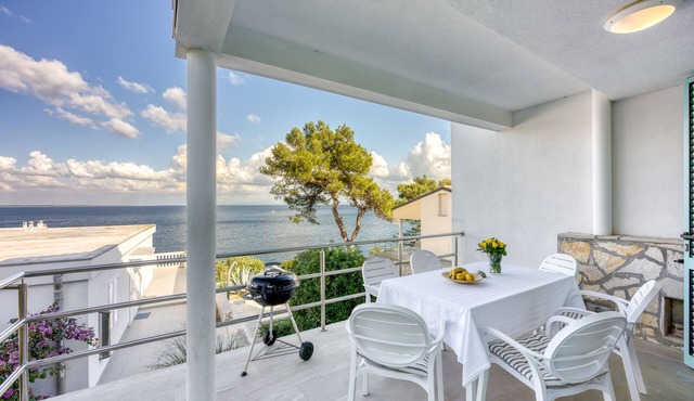 Valdarke Seaside Apartment, Mali Lošinj, Croatia