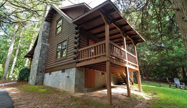 Valentine's and Winter Getaways at Blackberry Patch - Close to Callaway Gardens!