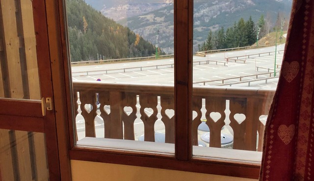 VALFREJUS. PIED DES PISTES STUDIO