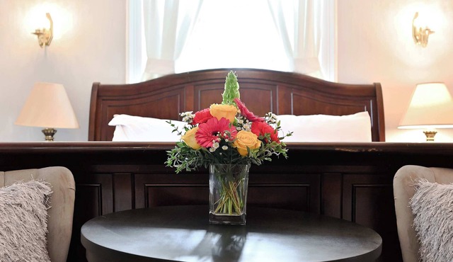 Valley House B and B Huntsville Sprague Suite