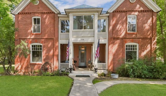 Valley House B and B Huntsville Entire Home Bookings