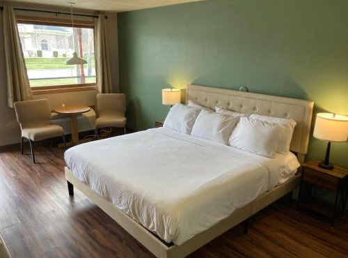 Valley Inn and Suites