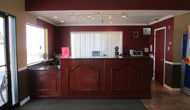 Valley Oaks Inn Woodland