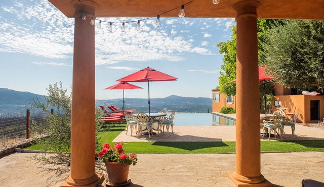 Valley of the Moon Getaway