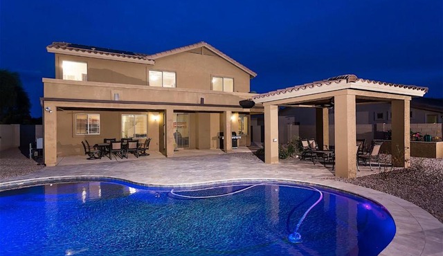Valley of the Sun 5 BR by Casago