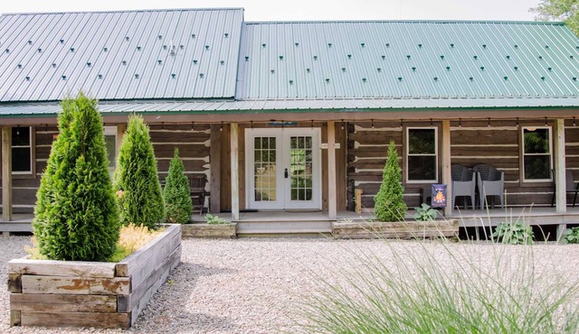 Valley View A and B - Rustic Log Cabin