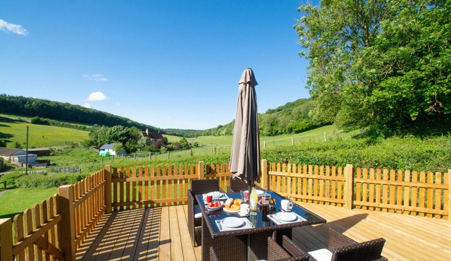 Valley View - Two Bedroom House, Sleeps 4