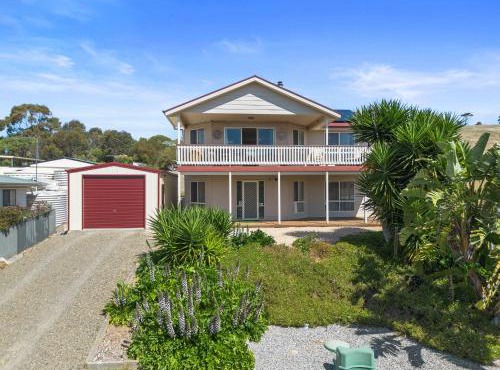 Valley Views - 11 Woodgate Road