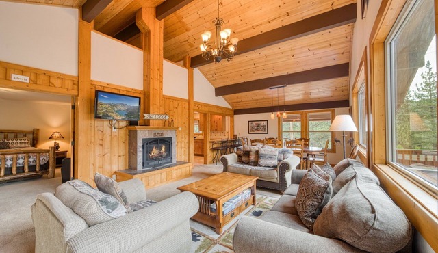 Valley Vista at Palisades -4 BR, Mountain Views, Pet-Friendly, Close to Village!