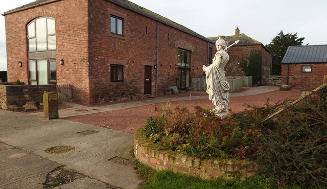 Vallum, Irthington dog friendly family cottage with countryside and Hadrians Wall on the doorstep