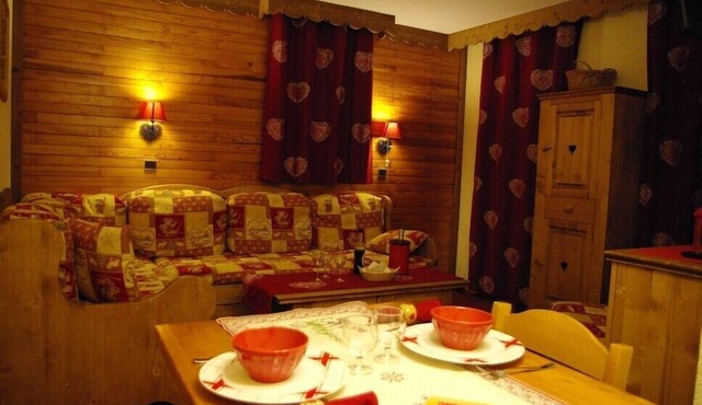 Valmorel Apt 4 people 36 m2 foot of the slopes resort center