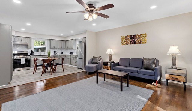 Valparaiso Corporate Home