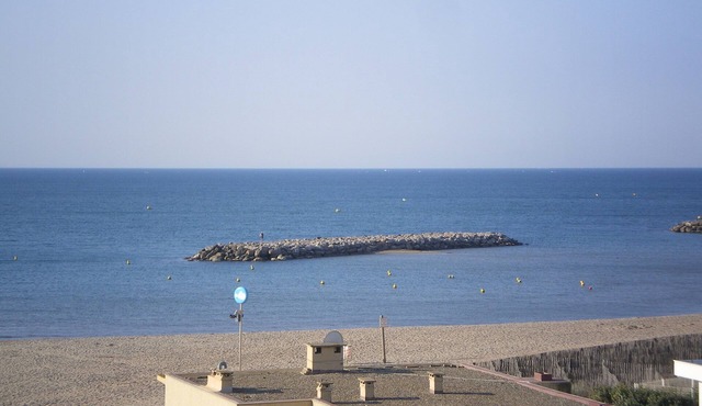 valras-plage luxury apartment top floor first line