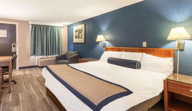 Value Inn Kenosha I-94 - Exit 344