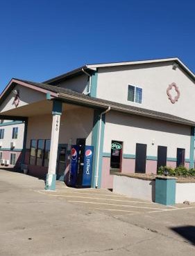 Value Inn & Suites Salina