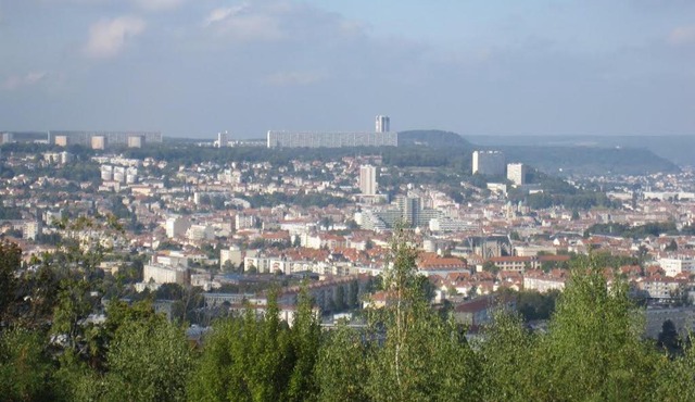 Vandoeuvre international home