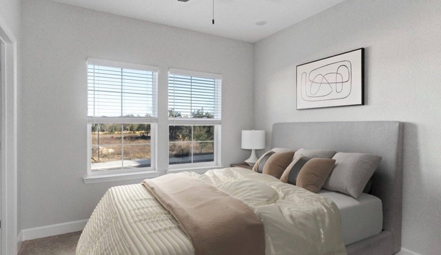 Vanguard 2BD 16 - Two Bedroom Apartment, Sleeps 4