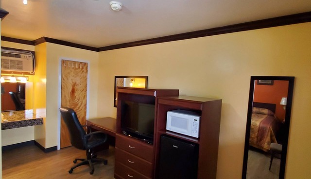 Vanguard Motel