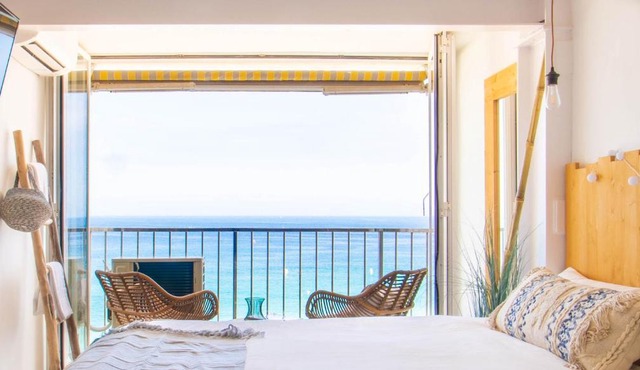 Vanilla Beach Boutique Studio