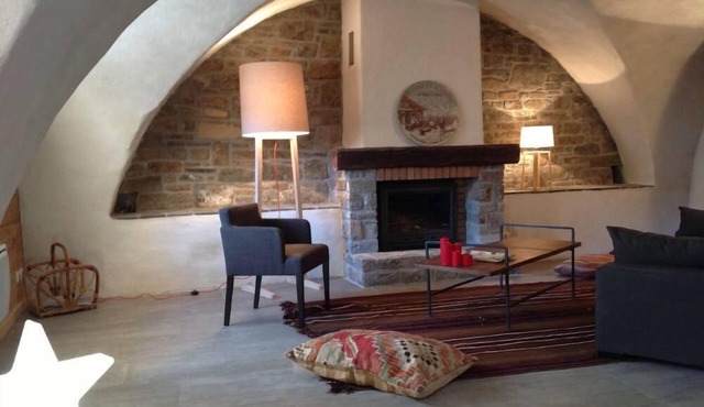 Vars Sainte Catherine: The charm of an apartment in an old house