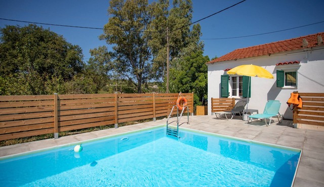 Varvara: Beach House with A/C, stunning views