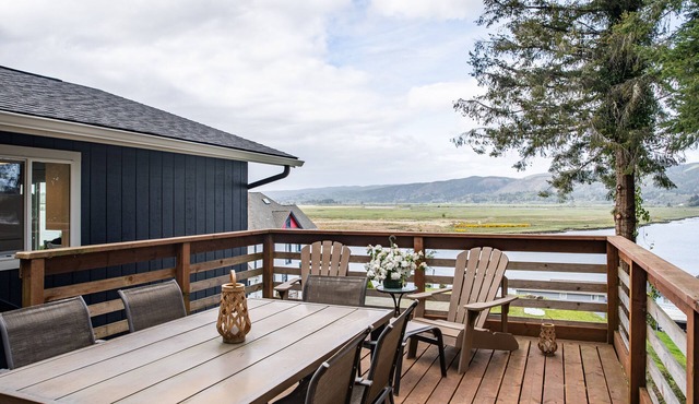 Vast Views of the Willapa River