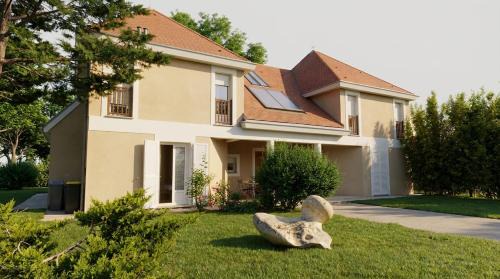 Vaste et confortable maison à la campagne