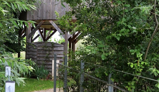 Vaudésir perched cabin with private spa