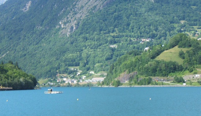 Vaujany, alpes d'huez, ski, bike, hike, trail chalet 40m2 2/5p,