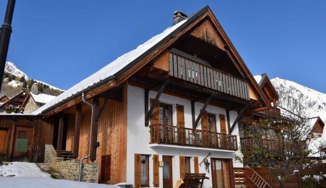 VAUJANYLOCATIONS - Chalet Perin