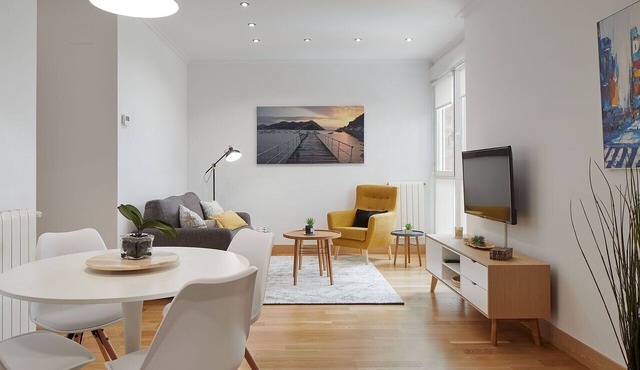 Vaumm | The Rentals Collection