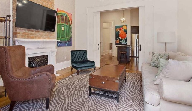 VCAY-Treme Masterpiece with Private Yard Close to FQ!