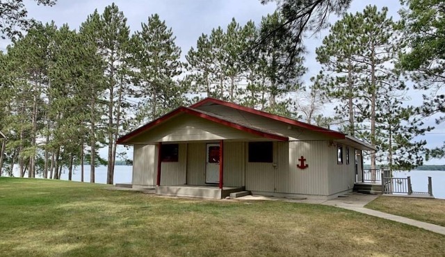 Veeder Lodge Summary: