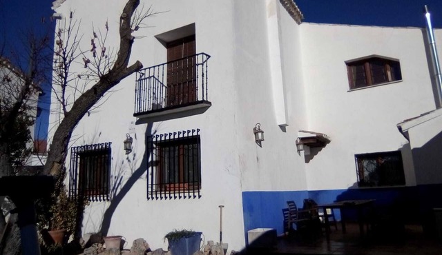 Vega del Tajuña Rural House (Armuña de Tajuña)