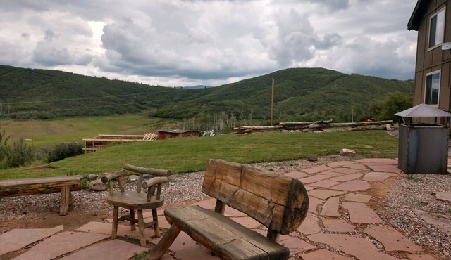Vega lake Retreat - a unique mountain escape with all four seasons!