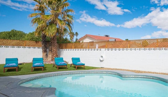 Vegas Luxe- 6BR & 3 BT pool/spa/bbq/golf<10min to Strip, Airport, Stadium & More