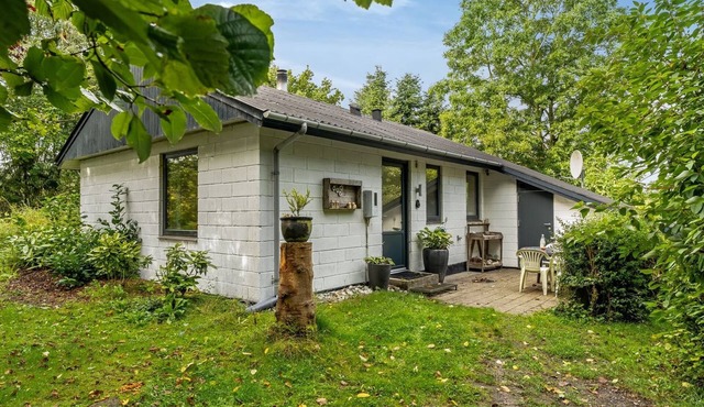 "Velika" - 300m to the fjord by Interhome