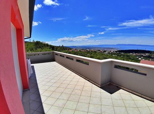 Veliki apartman Barbara s jacuzzijem za dvoje- Hreljin Crikvenica Rijeka